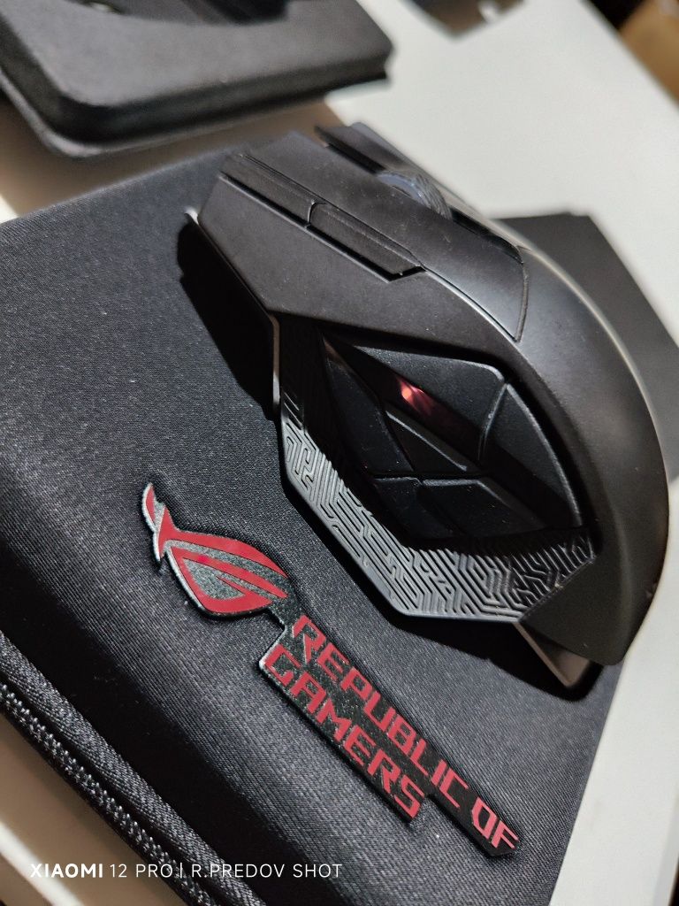 Asus Rog Spartha wireless/wired gaming mouse