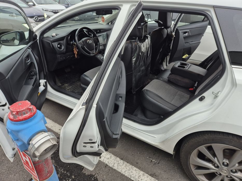 Toyota Auris hybrid unic proprietar