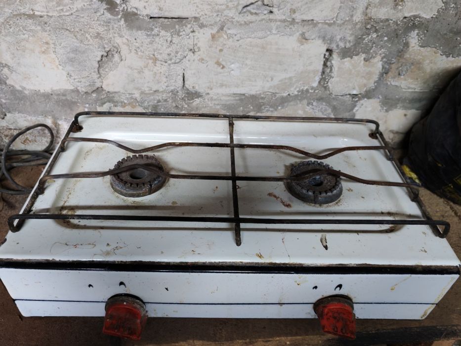 Продам газплиту 2х камфорочную
