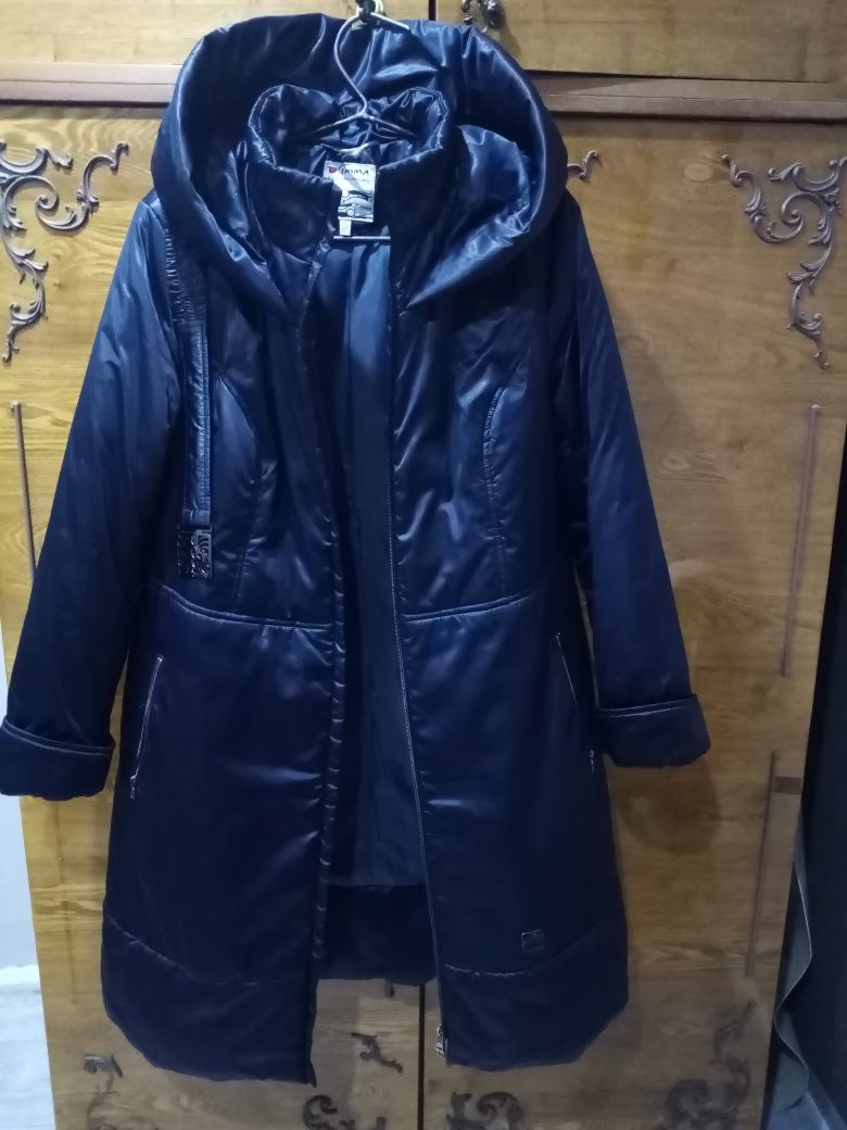 Куртка -пальто женская