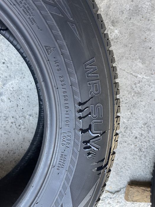 4 anvelope Nokian de iarna 235/65/18