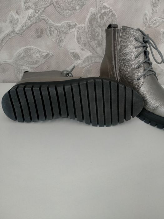 Зимние полуботинки кожаные.