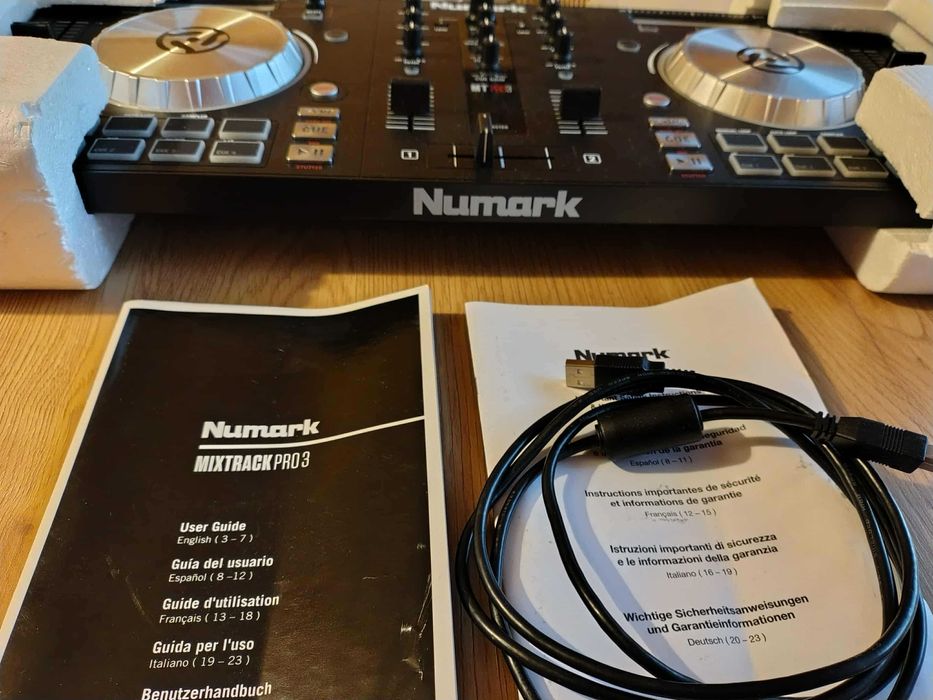 DJ controler Numark Mixtrack Pro 3