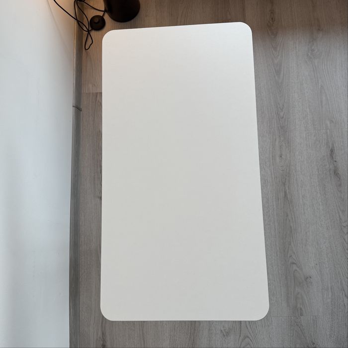 IKEA Мини Бюро с Регулируема Височина