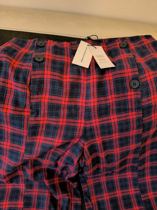 Панталон чисто нов