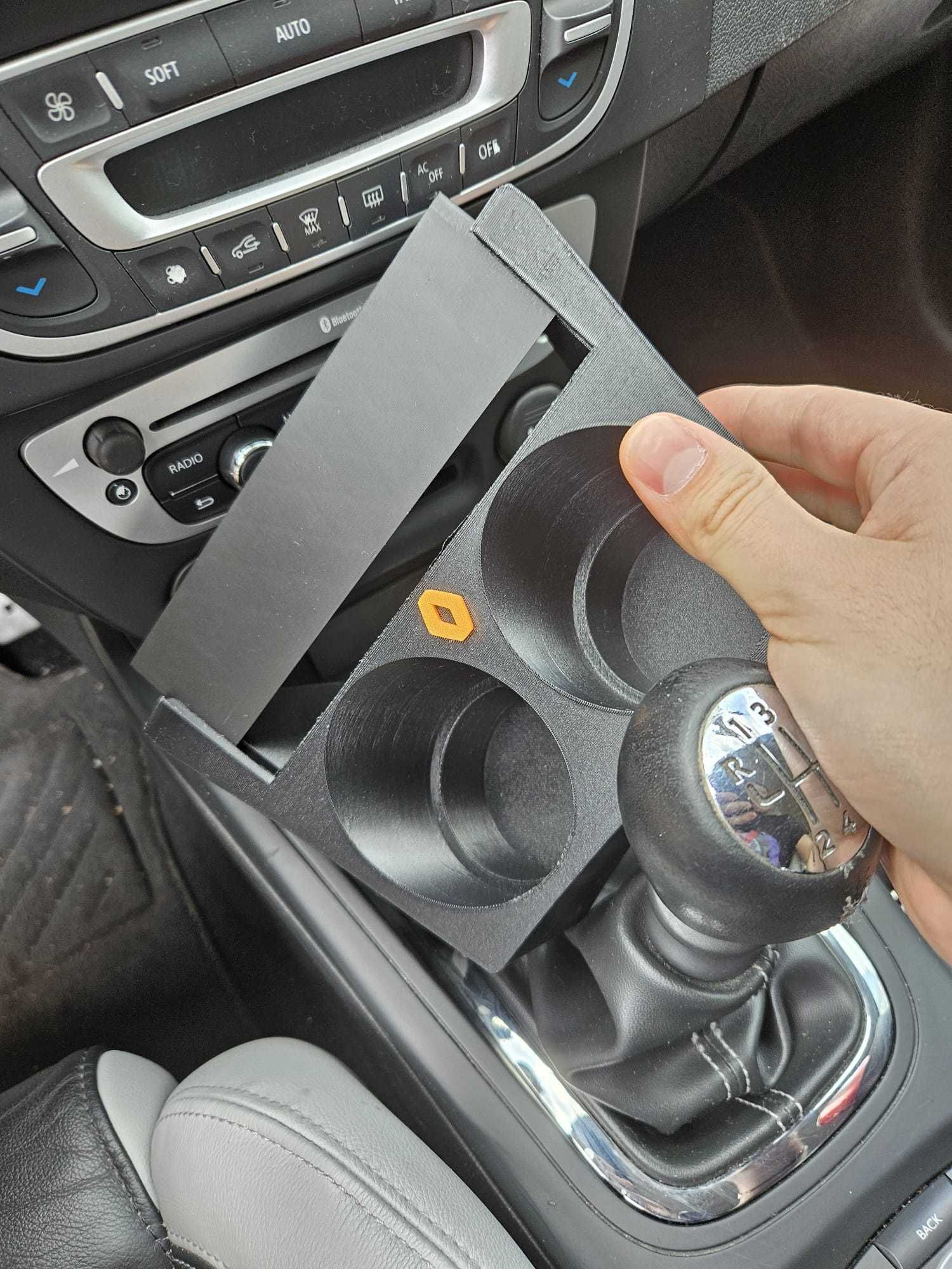 Suporturi Pahare Renault Megane 3