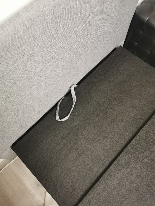 Fotoliu Pat Extensibil Ca NOU Frumos Modern Gri deschis Cu Lada Haine