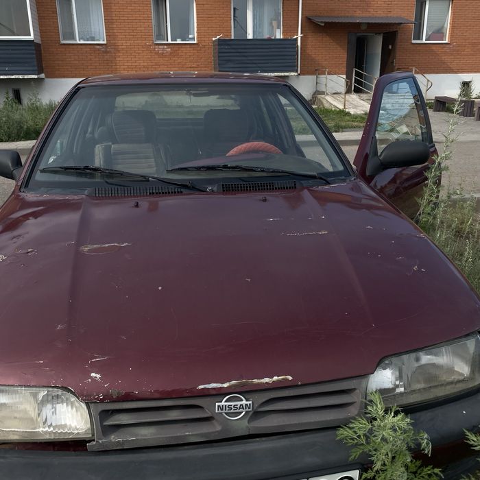 Продом машину Nissan Primera 2.0 SLX
