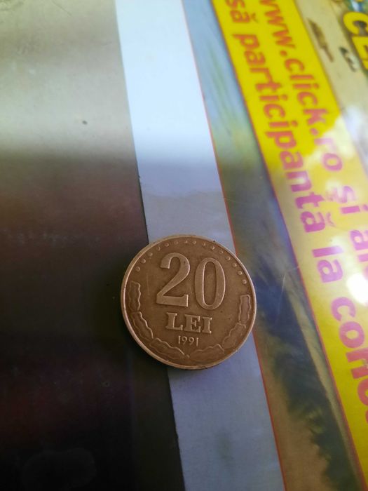 Vand 2 monede pentru cine doreste de epoca