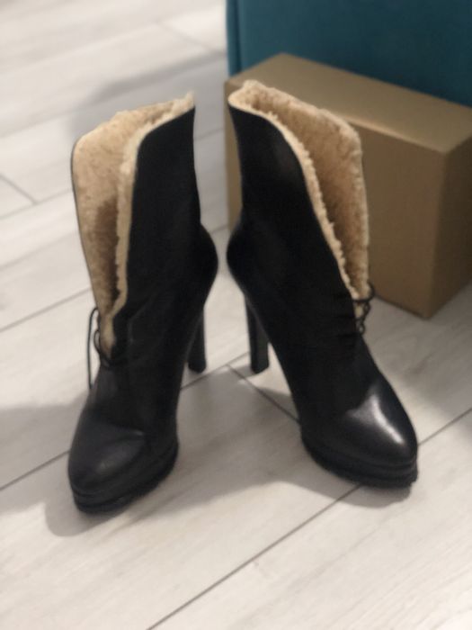 Botine din piele si blana naturala de ovine,38