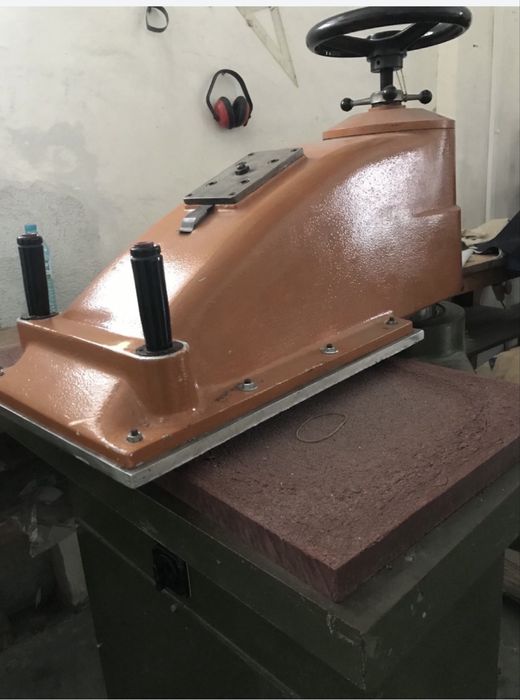 Продавам малки щанци