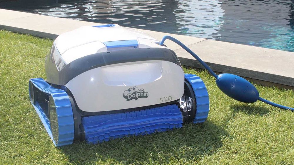 Aspirator Robot curatare piscina Maytronics Dolphin S100