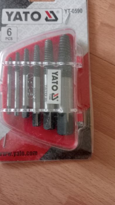 Extractoare Scos șuruburi.