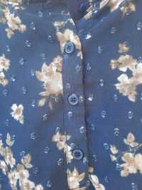 Bluza albastra cu imprimeu floral mărimea 48