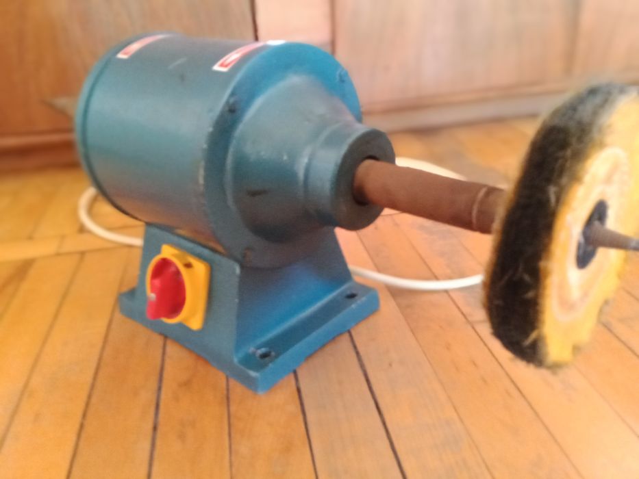 Шлифмотор,точило,наждак станок