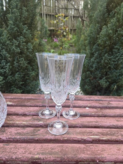 De vânzare  pahare de cristal