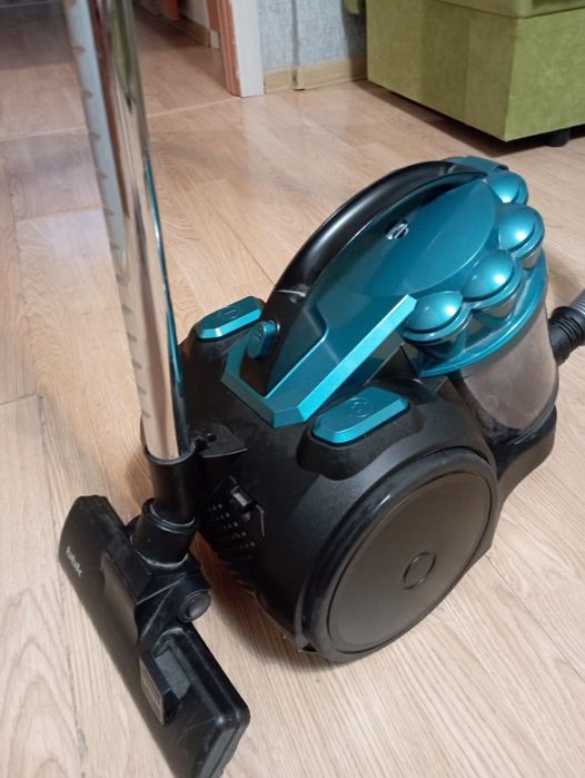 Пылесос фирмы BBK