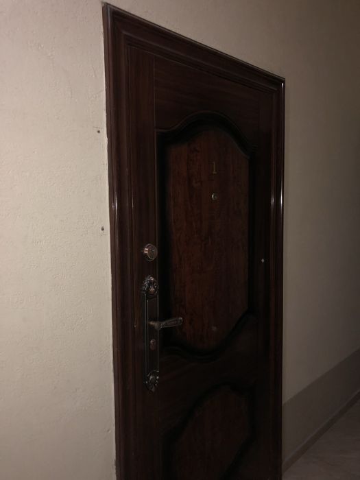 СРОЧНО! Продается одна кмнатная квартира в центре города.