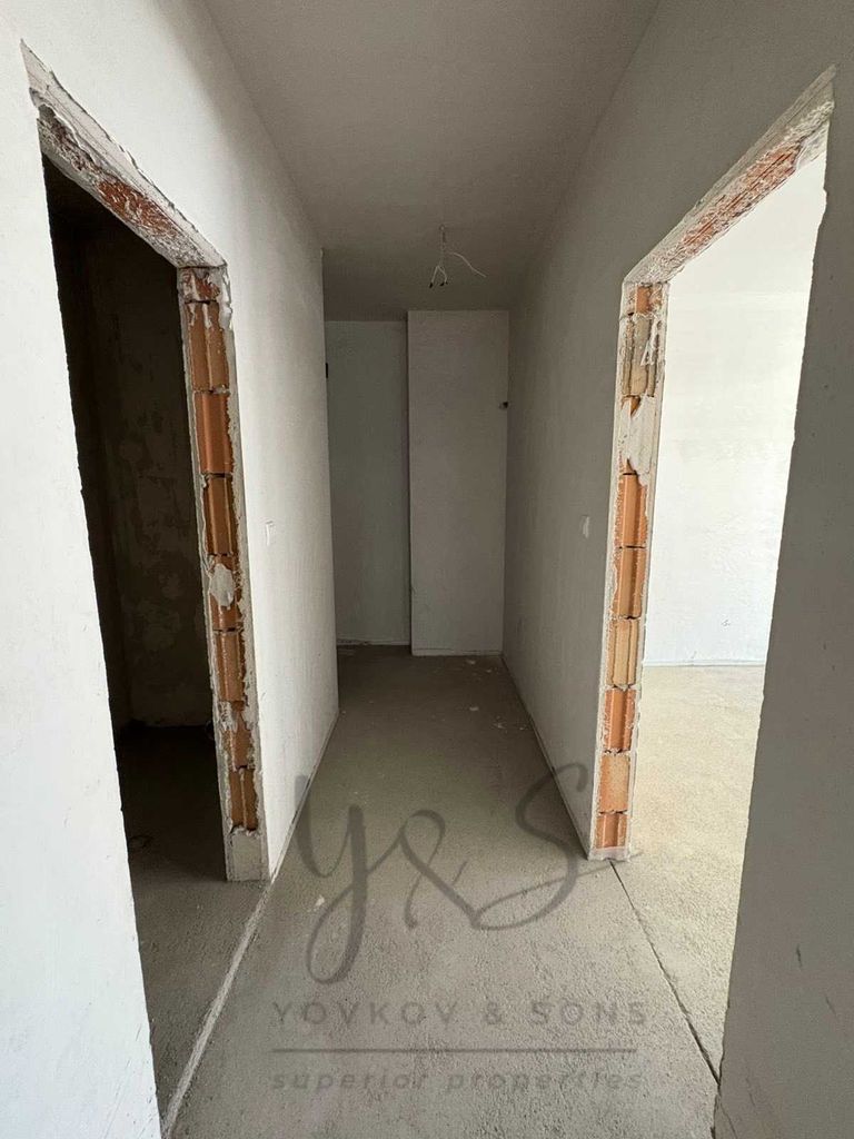 Продава се Тристаен апартамент в Пловдив, Христо Смирненски - 135 кв.м за 1208 €/кв.м - Снимка #12