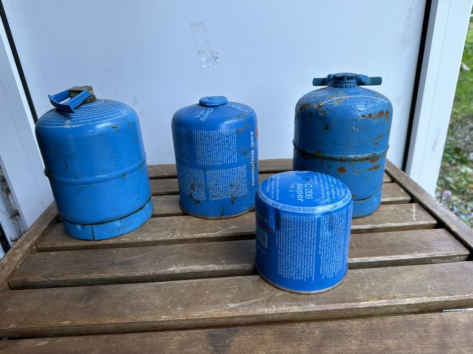 Лот туристически газови бутилки