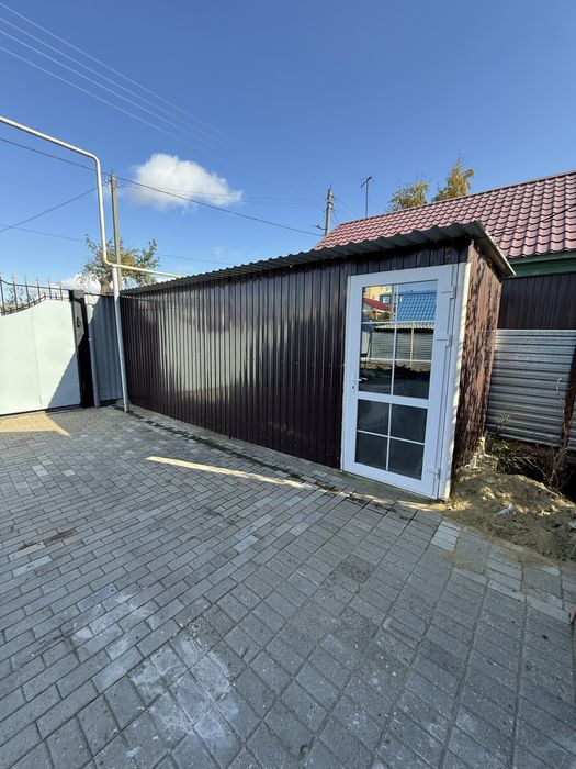 Продам дом 2 уровня  в тихом спальном районе