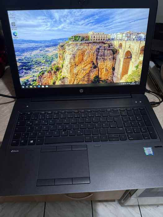Vand laptop / workstation HP Zbook 15 G3 xenon