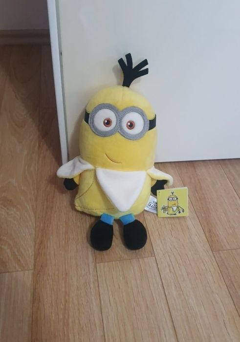 Minion de pluș, banană, dimensiune 28