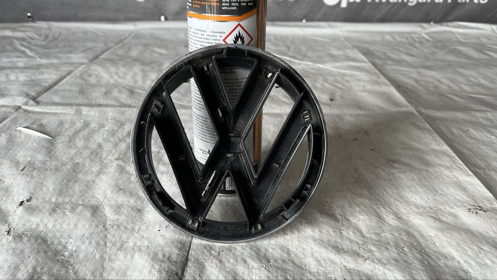Предна емблема VW