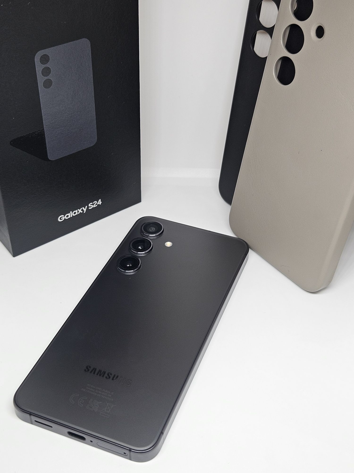 Samsung Galaxy S24 128Gb/8Ram Onix Gray Гаранция