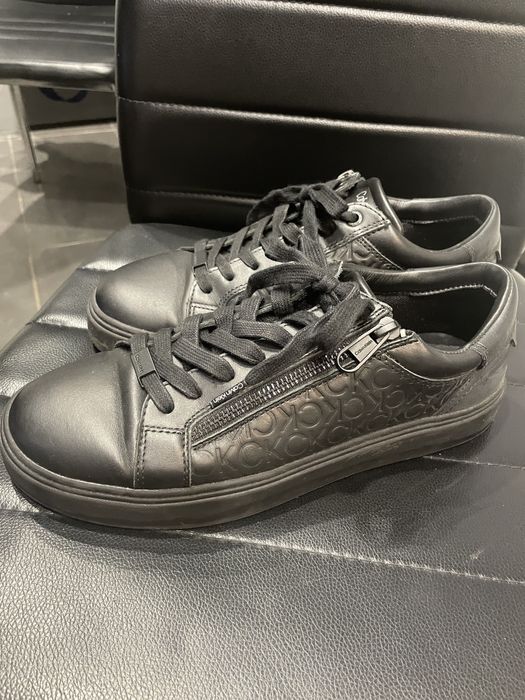 Кецове Calvin Klein