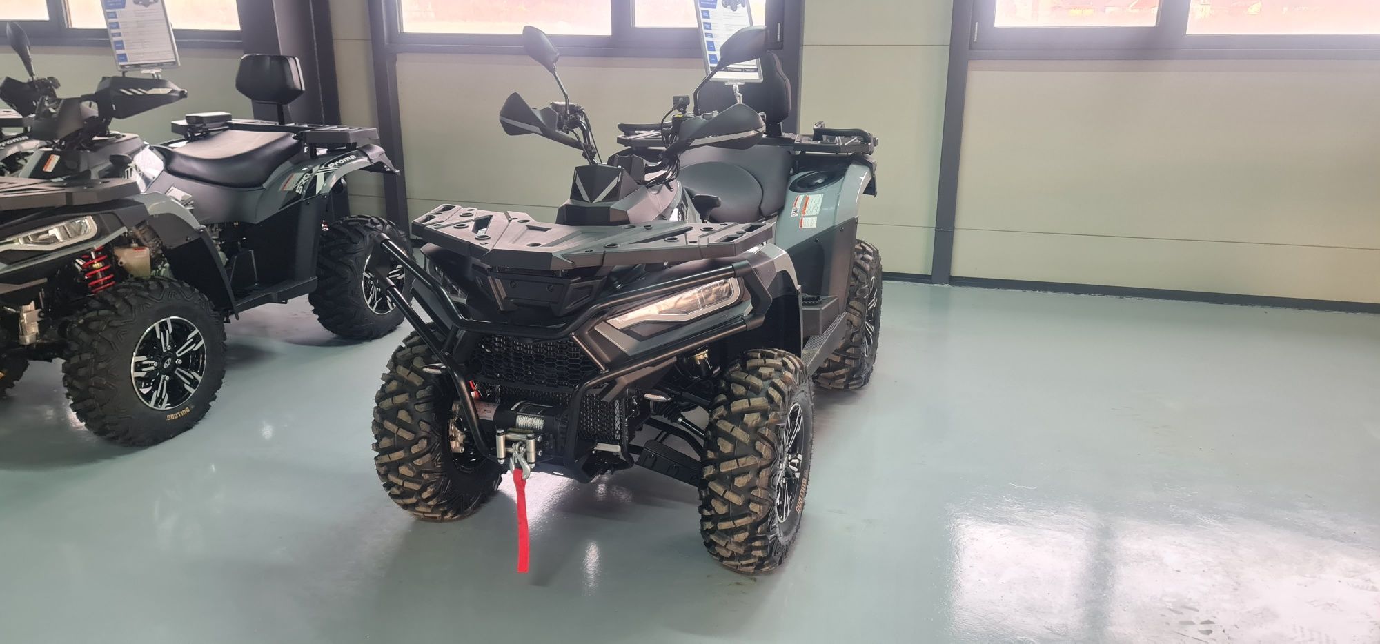Linhai 650 NOU cu Garanție noul model 4x4 2 locuri troliu faruri led