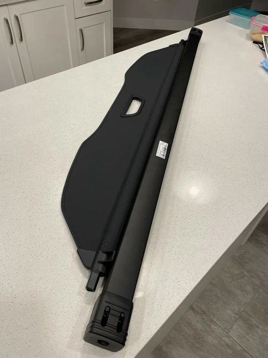 Mercedes Benz GLB GLB  rulou portbagaj 234324816367
OE/OEM Part Number