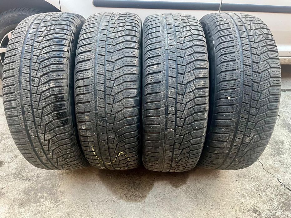 Anvelope iarna 225/55/19 Hankook
