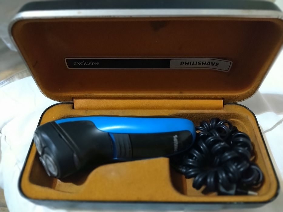 Vând aparat de ras Philishave exclusiv