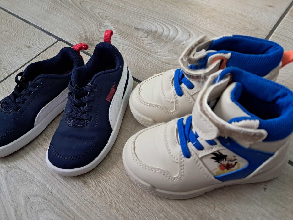 Бебешки дрехи за момче и обувки