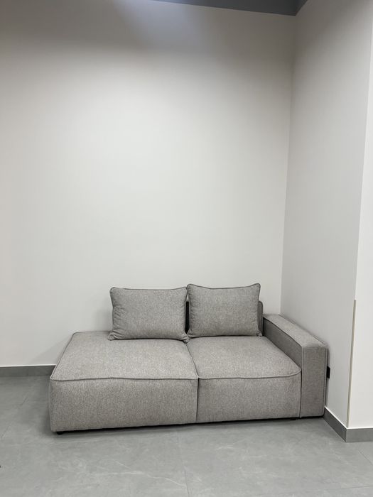 Продам диван 2.1 м