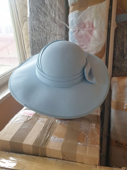 Pălărie pentru nuntă