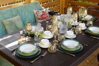 Обеденный стол со стульями для сада, террас и кафе, летней кухни