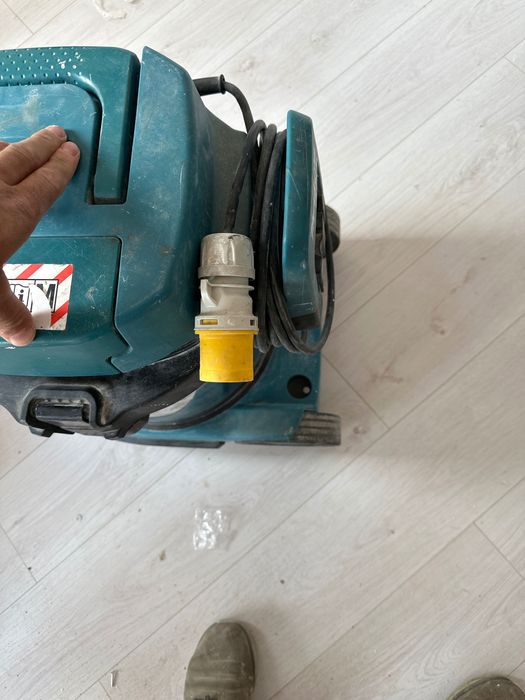 Vand aspirator makita