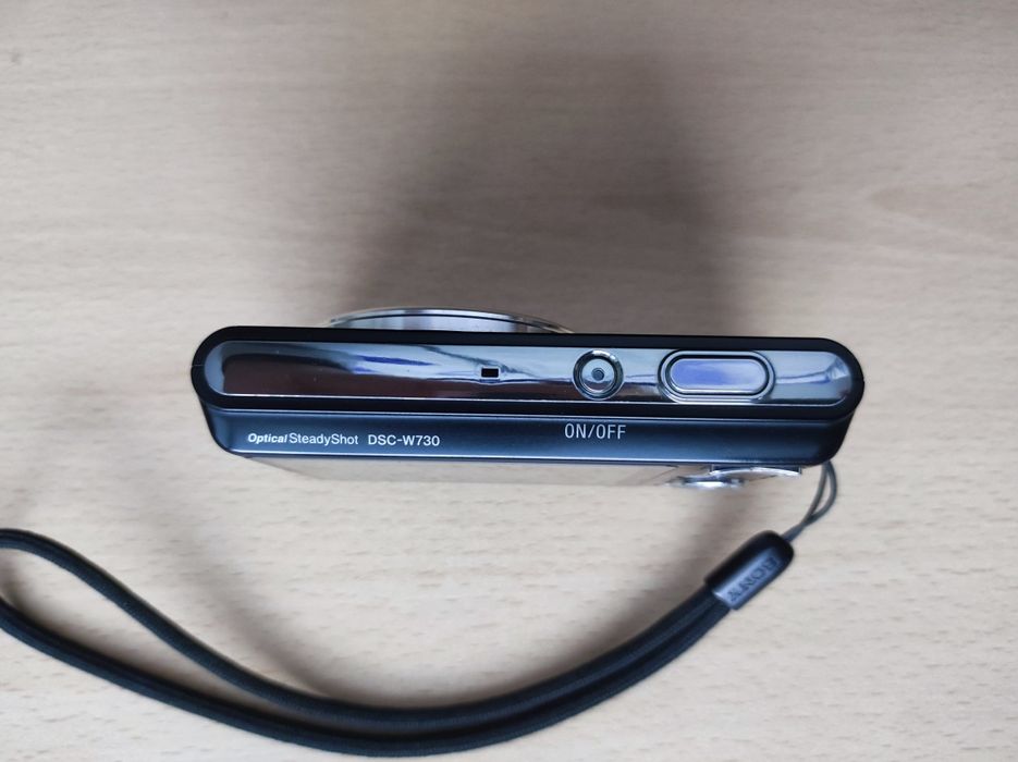 Фотоапарат Sony DSC-W730