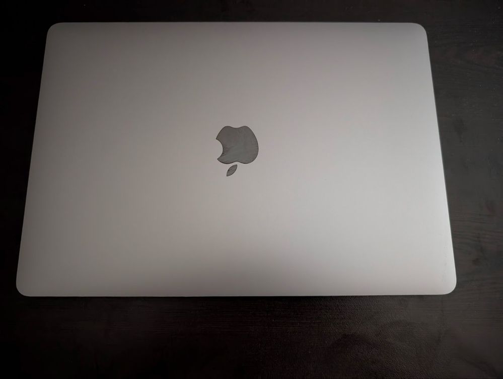 MacBook Air M1,2020,16GB,256SSD A2337