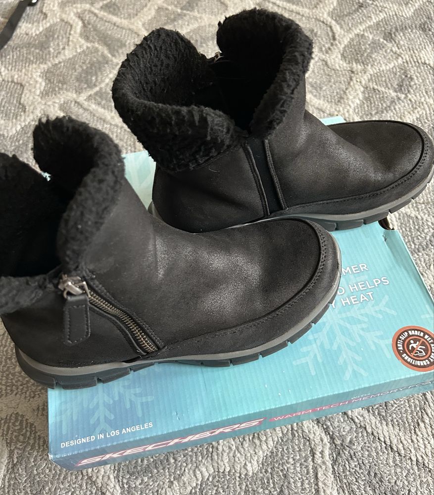 Зимни боти Skechers