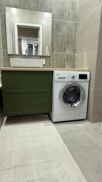 Тумба с раковиной под стиральную машину