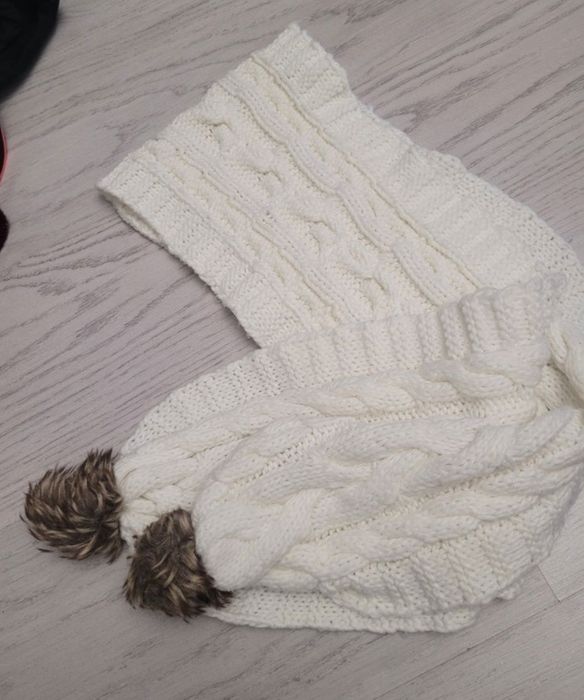 Fular alb pentru iarna