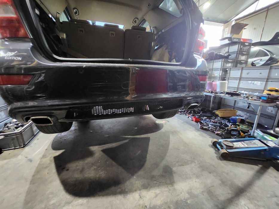 Dezmembrez mercedes ML W164 facelift W164 ML350 ML420 ML500 2010 2011
