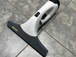 Уред за почистване на прозорци Karcher WV 2  Стъклочистачка