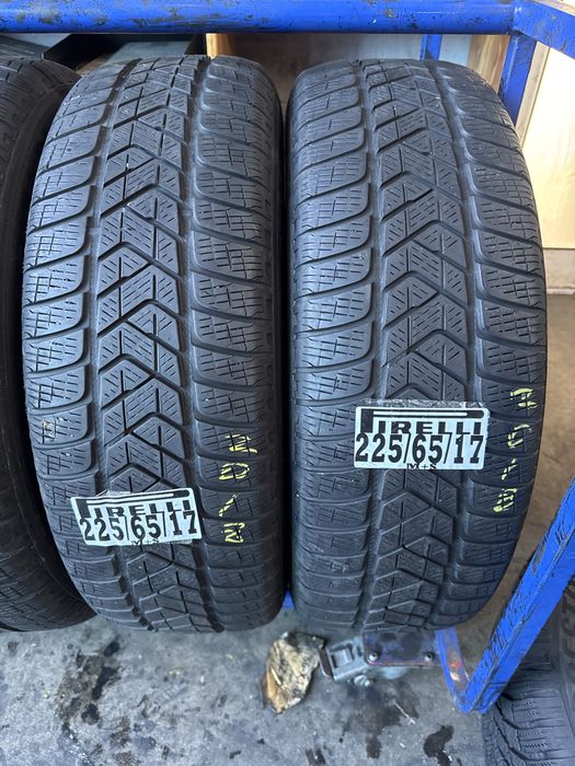 225/65/17 Pirelli M+S