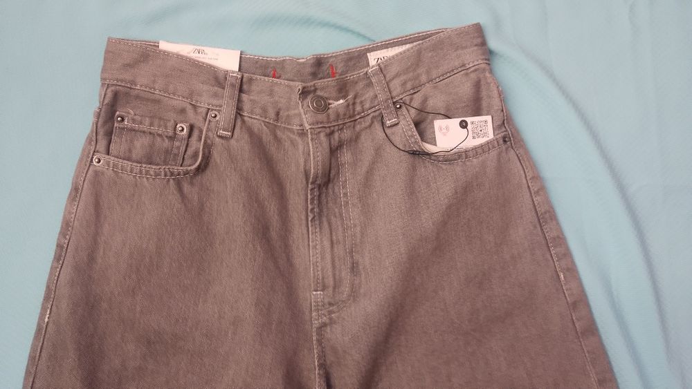 панталони / дънки Zara и Levi's