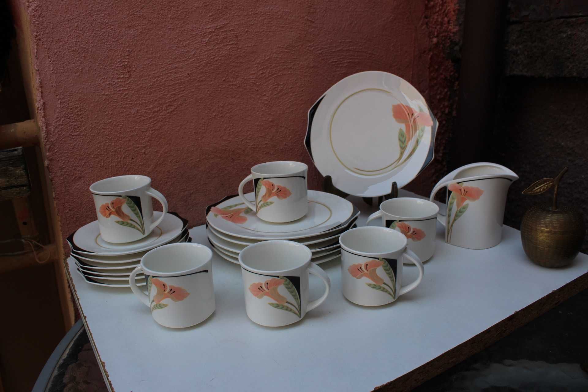 Set 6 persoane portelan colectie VILLEROY & BOCH IRIS, Germania, 19 p