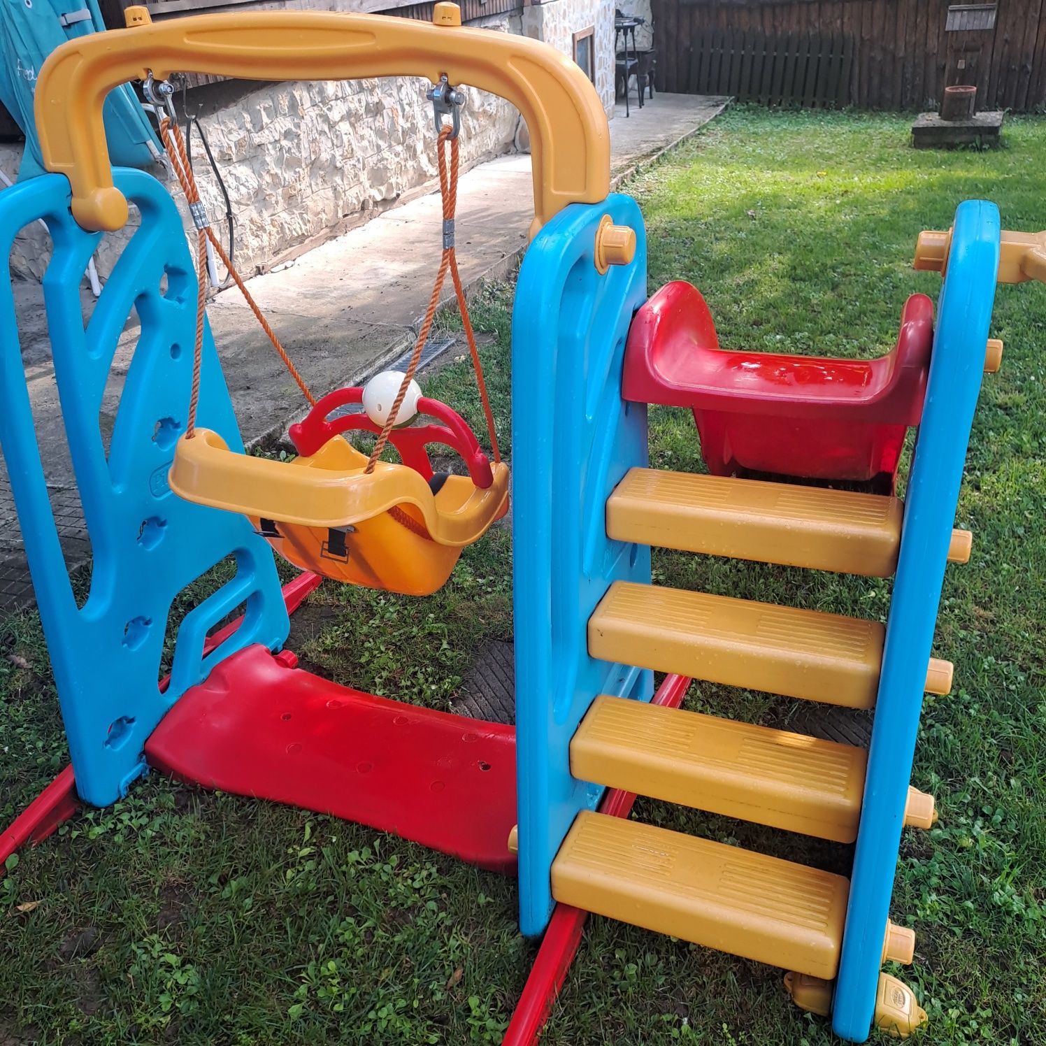 Люлка с пързалка и кош Pilsan toys